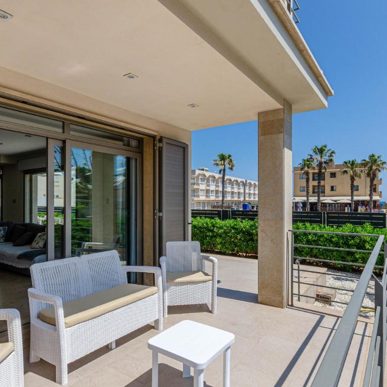 YourHouse Juan, modern holiday house at the beach in Mallorca North - Vacation Home - 24
