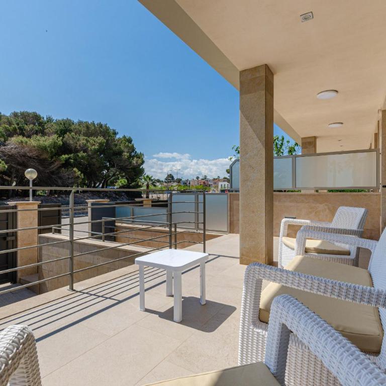 YourHouse Juan, modern holiday house at the beach in Mallorca North - Vacation Home - 22
