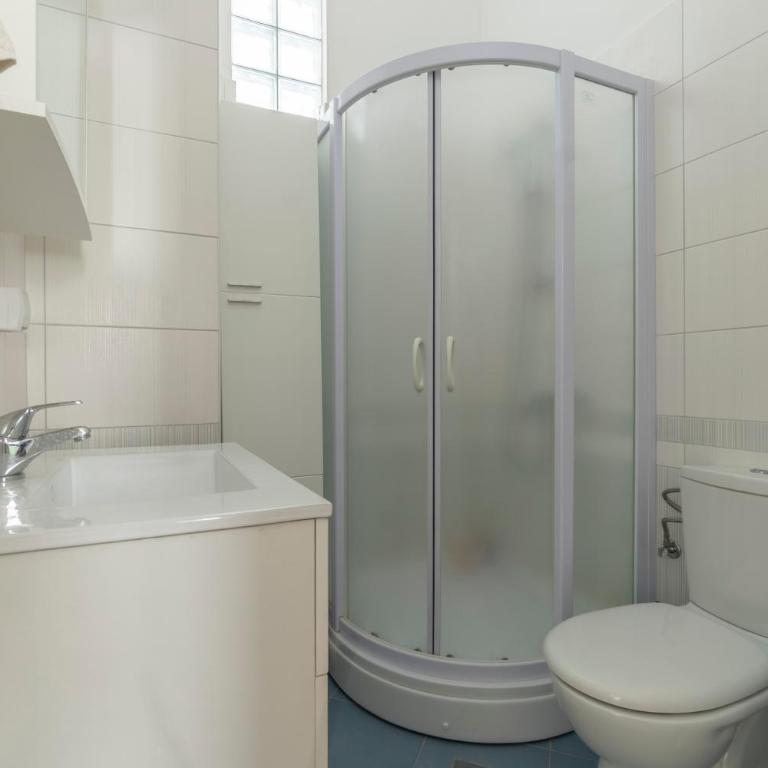 CENTRAL CATHEDRAL APARTMENT - One-Bedroom Apartment - 13