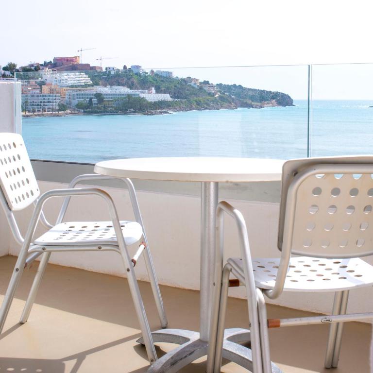 Apartamentos Llobet Ibiza - Apartamento Superior con vistas al mar - 17