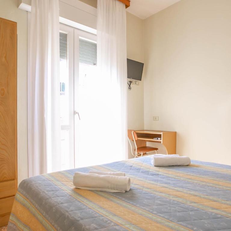 Hotel Ischia - Camera Matrimoniale con Balcone - 1