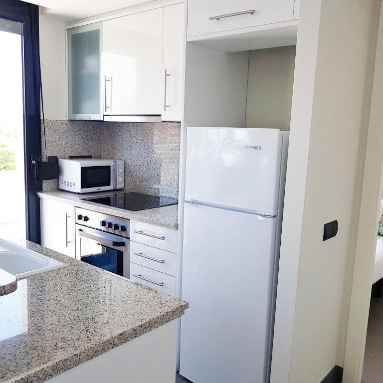ÁTICO AQUA PEÑÍSCOLA, 2ª Linea de Playa, Parking y Piscina - Apartamento de 1 dormitorio - 25