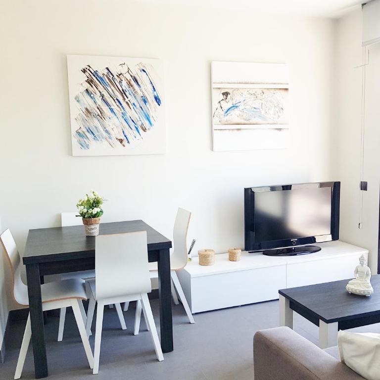 ÁTICO AQUA PEÑÍSCOLA, 2ª Linea de Playa, Parking y Piscina - Apartamento de 1 dormitorio - 28