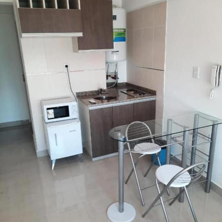Salta Centro - Habitación Doble Deluxe con ducha - 1