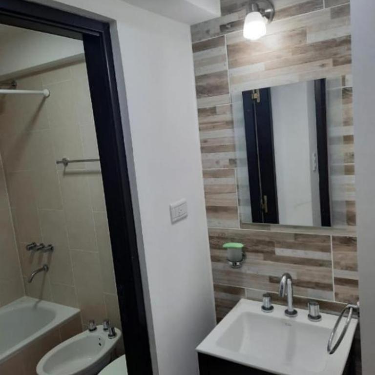 Salta Centro - Habitación Doble Deluxe con ducha - 4