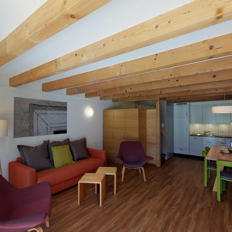 Reka-Ferienanlage Scuol - Modernes Maisonette-Apartment mit 2 Schlafzimmern - 2