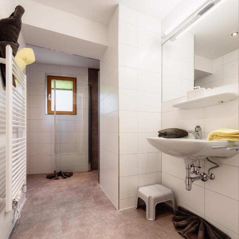 Haus Rätia - Appartement 2 Chambres avec Balcon - 1