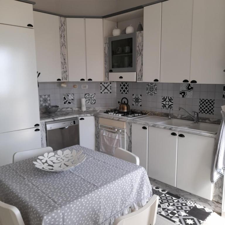 La Casa di Luzzo - Appartamento con 2 Camere da Letto - 26