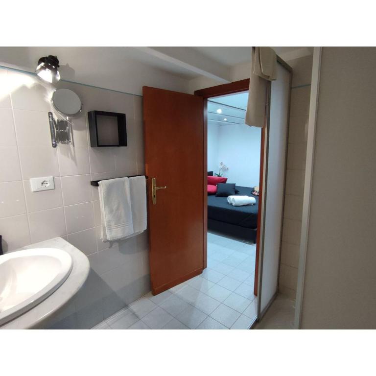 Epee - Appartamentino nel cuore di PALERMO - Appartamento con 1 Camera da Letto - 24