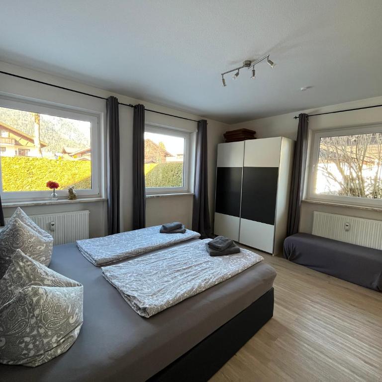 Doppelhaushälfte Zugspitzblick mit privatem Garten - Appartamento - 19