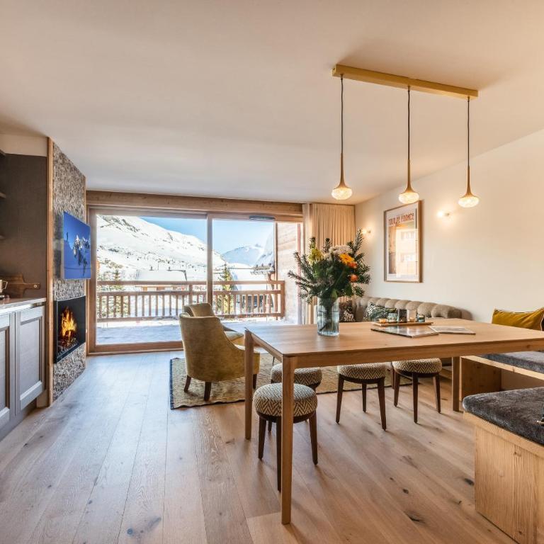 Apartment Sipo Alpe D'Huez - by EMERALD STAY - Three-Bedroom Apartment - 2