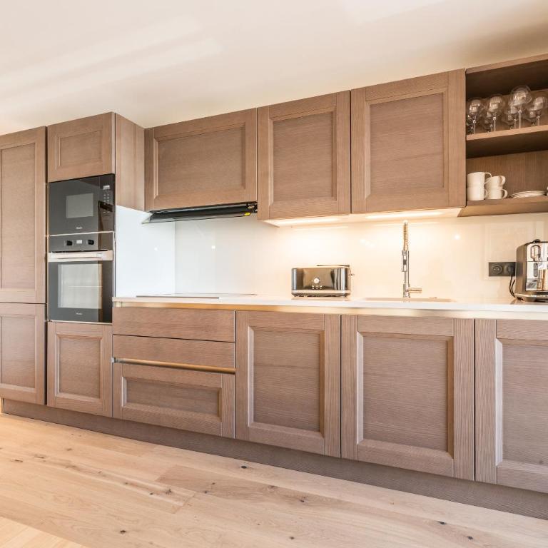 Apartment Sipo Alpe D'Huez - by EMERALD STAY - Three-Bedroom Apartment - 6