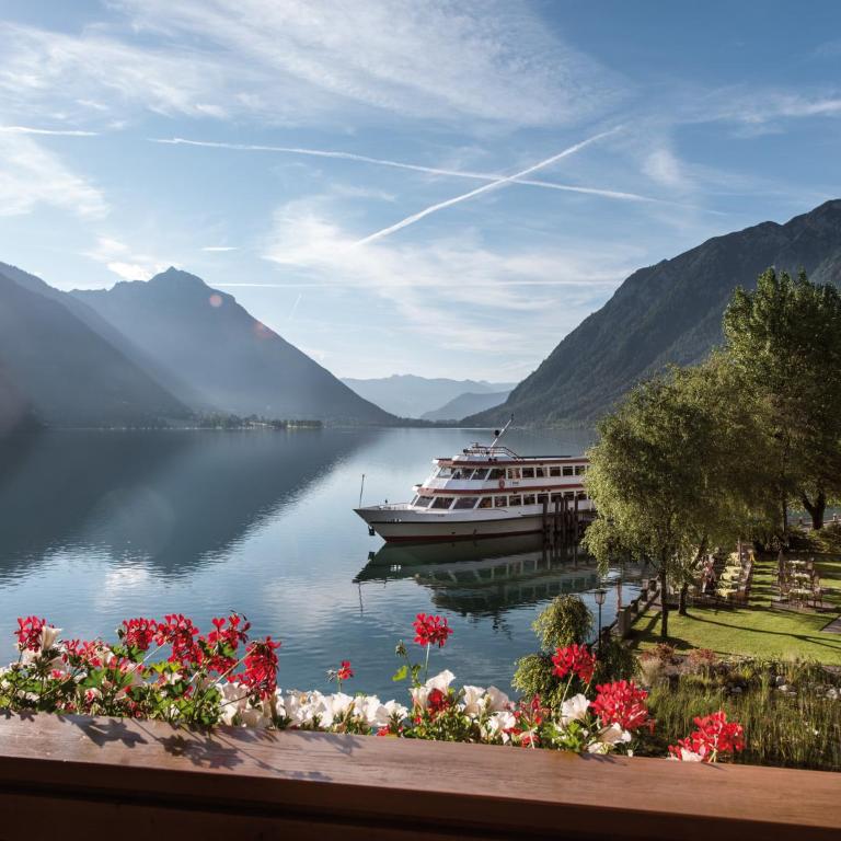 aja Fürstenhaus am Achensee - Classic Doppelzimmer mit Seeblick - 2