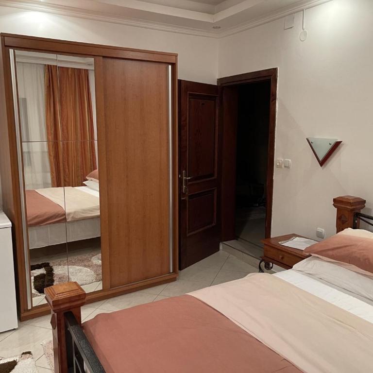 Apartments Kalaja - Superior Double Room with Sea View - 6