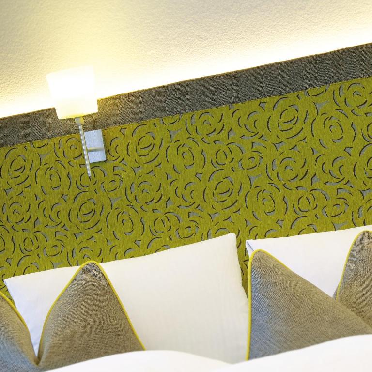 Hotel Garni Chasa Sulai - Apartment - Erdgeschoss - 1