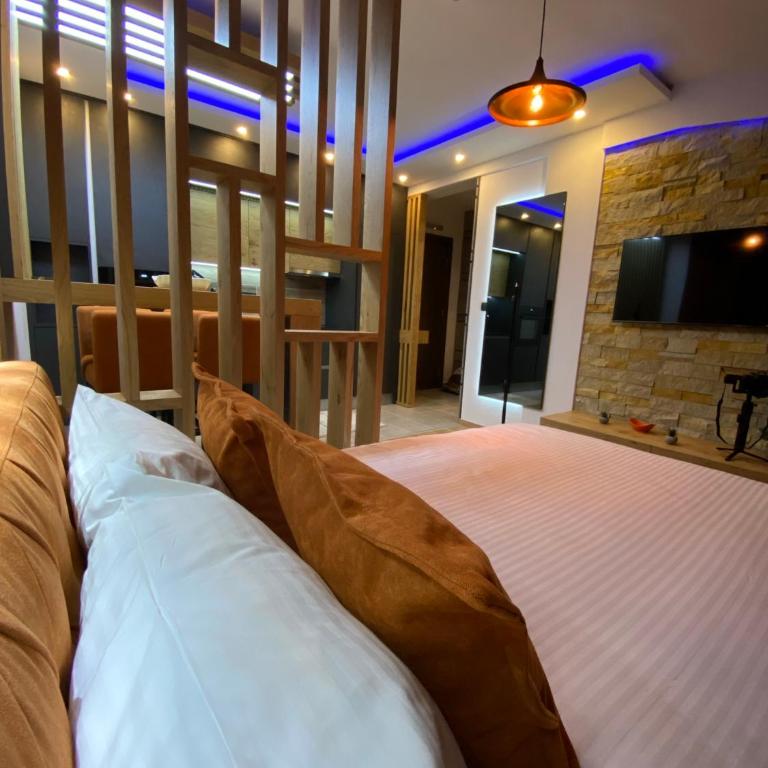 Pleasure Lux MILMARI-Kopaonik - Two-Bedroom Apartment - 9