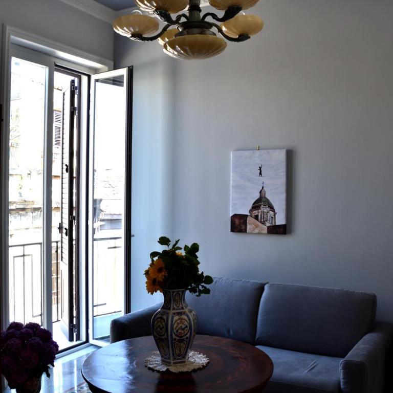 Battisti 18 Vintage Rooms - Triple Room with Private External Bathroom - 17