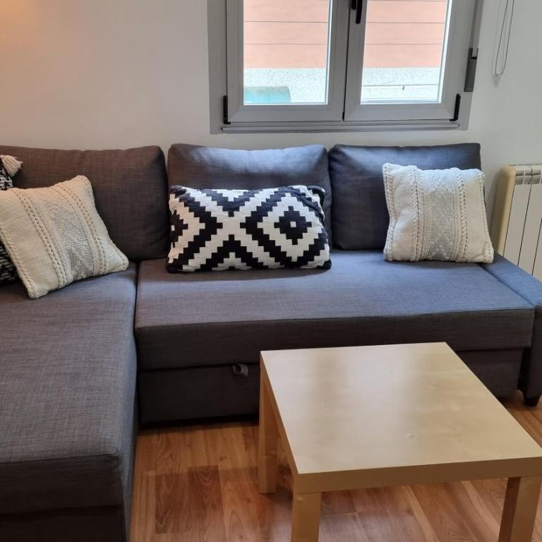 2 Bed Flat - Sleeps 6 - Pets - Pool - Parking - Apartamento - 1
