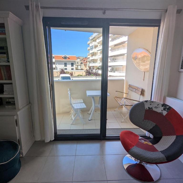 Arcachon centre ville - Charmant T2 avec balcon, parking sécurisé, proche gare, commerces et plage - FR-1-420-90 - Apartment (2 Adults) - 9