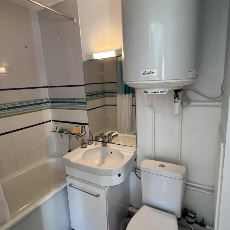 Appartement 2 pièces en bord de mer avec accès direct à la plage de Cabourg, proche Thalassothérapie - FR-1-487-336 - Appartamento - 10