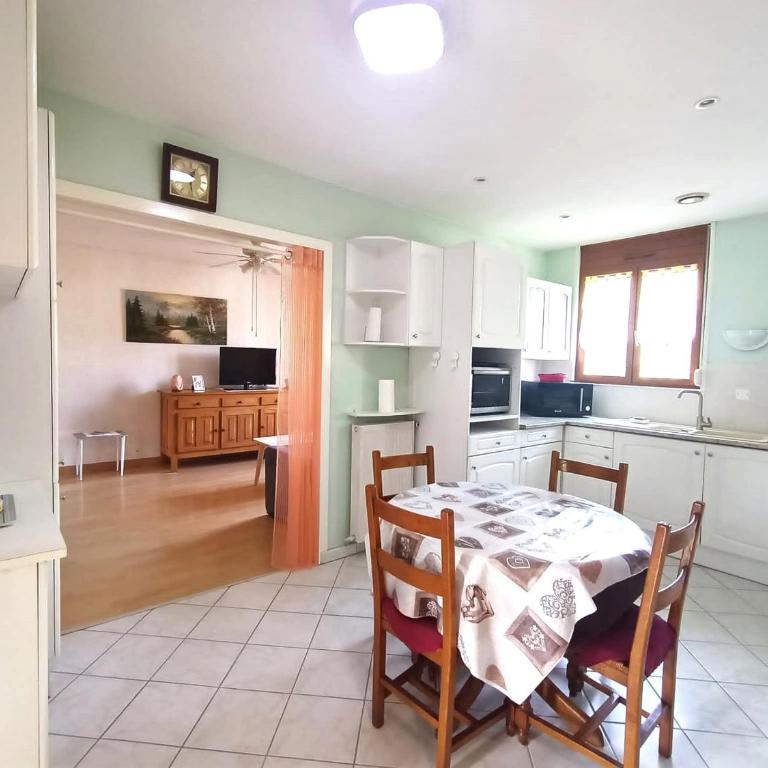 T3 Spacieux entre Ville & Lac, Wifi, Animaux Acceptés - FR-1-555-62 - Appartamento - 8