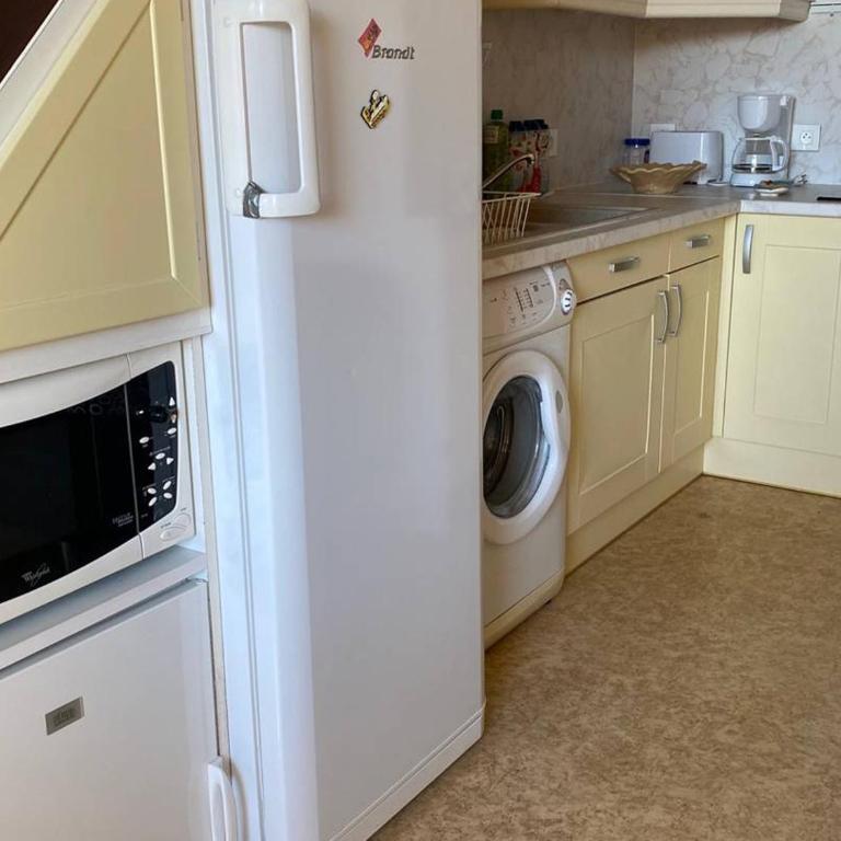 Appartement T2+Mezzanine, 6 pers, Clim, Parking, 400m des commerces - FR-1-81-562 - Appartement - 8