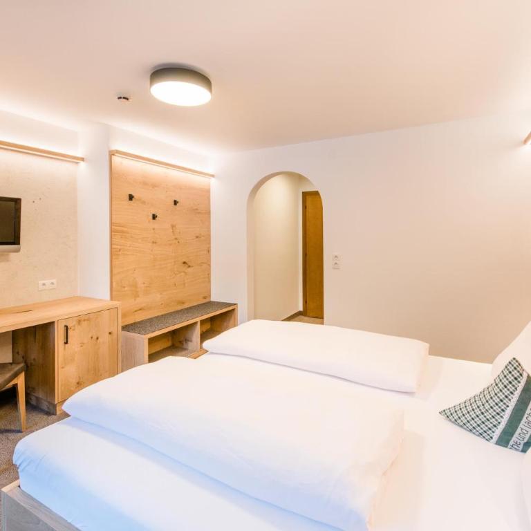 Pension Waidmannsruh - Doppelzimmer mit Dusche - 3
