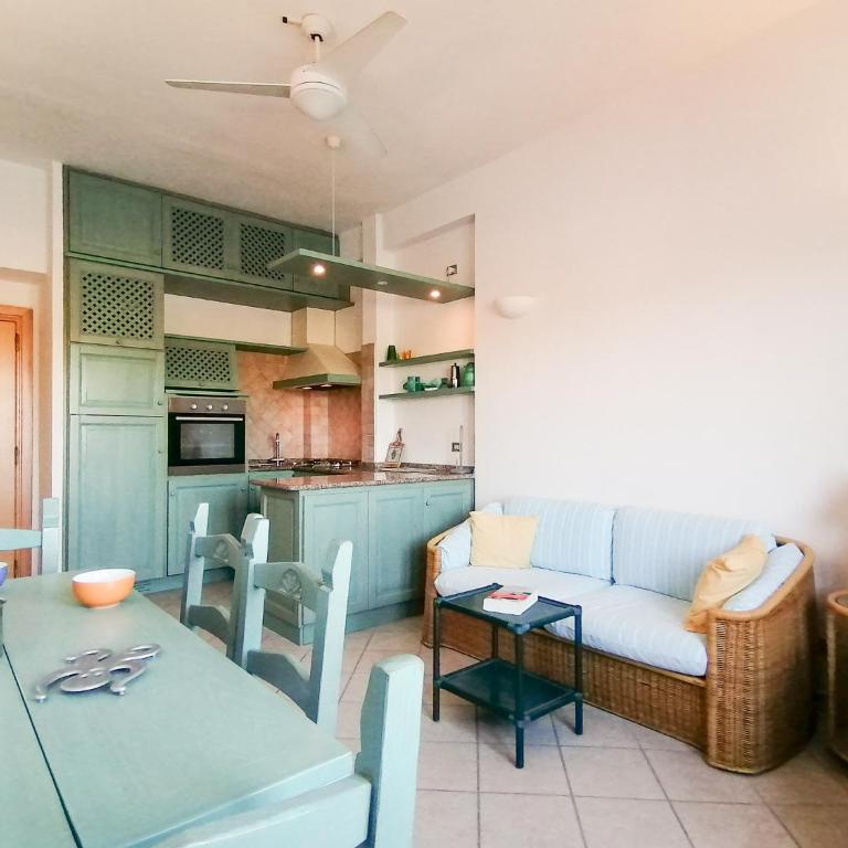 Rooster Home's Santa Teresa Gallura - One-Bedroom Apartment - 7