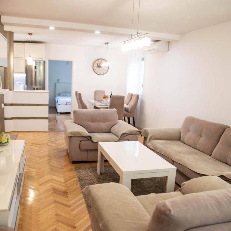 Lux Family Apartment KRUNA - Three-Bedroom Apartment - 4