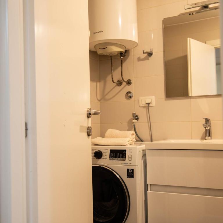 Lux Family Apartment KRUNA - Three-Bedroom Apartment - 30