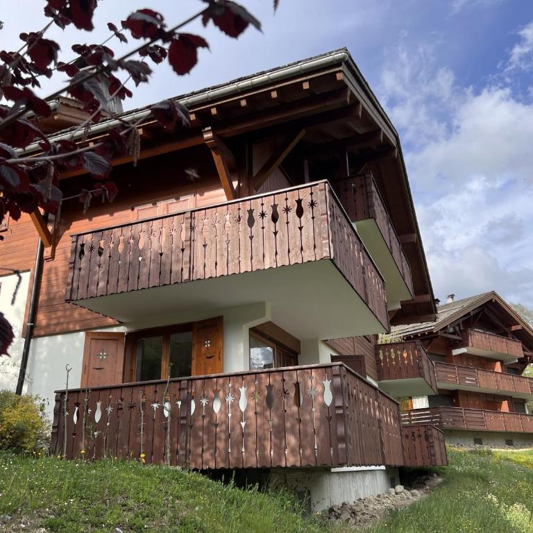 Tendieu Soleil B - Appartement dans chalet, vue montagnes - Appartamento con Vista Montagna - 13