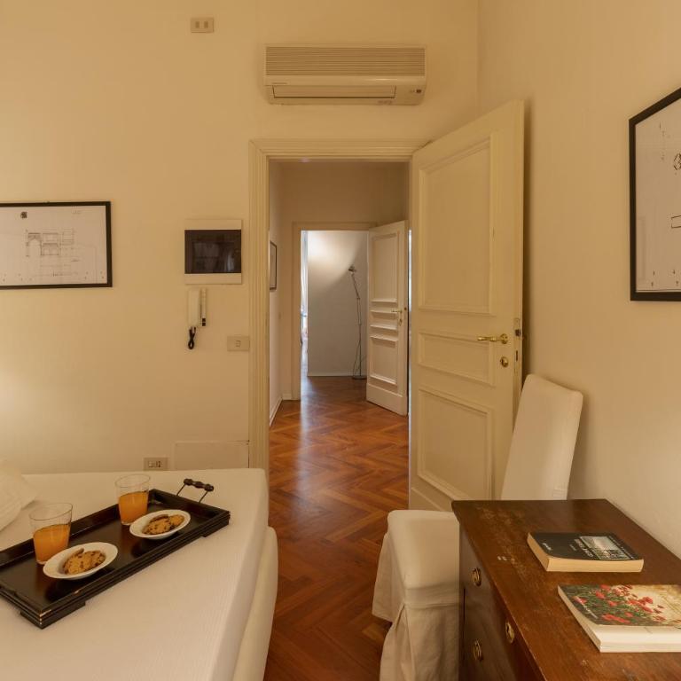 Big apartment a stone's throw from the Duomo - Appartamento con 2 Camere da Letto - 24