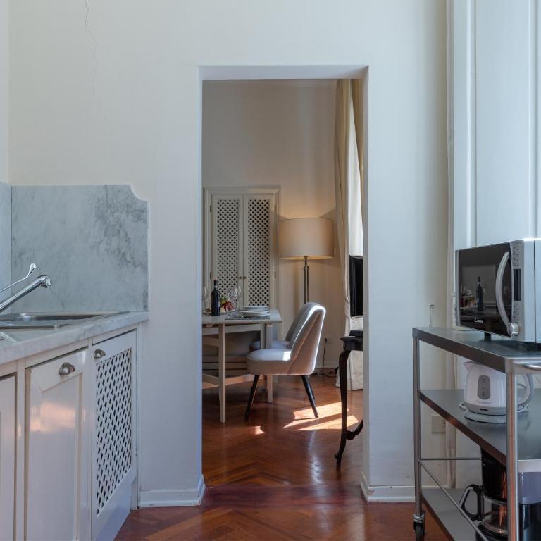 Big apartment a stone's throw from the Duomo - Appartamento con 2 Camere da Letto - 32