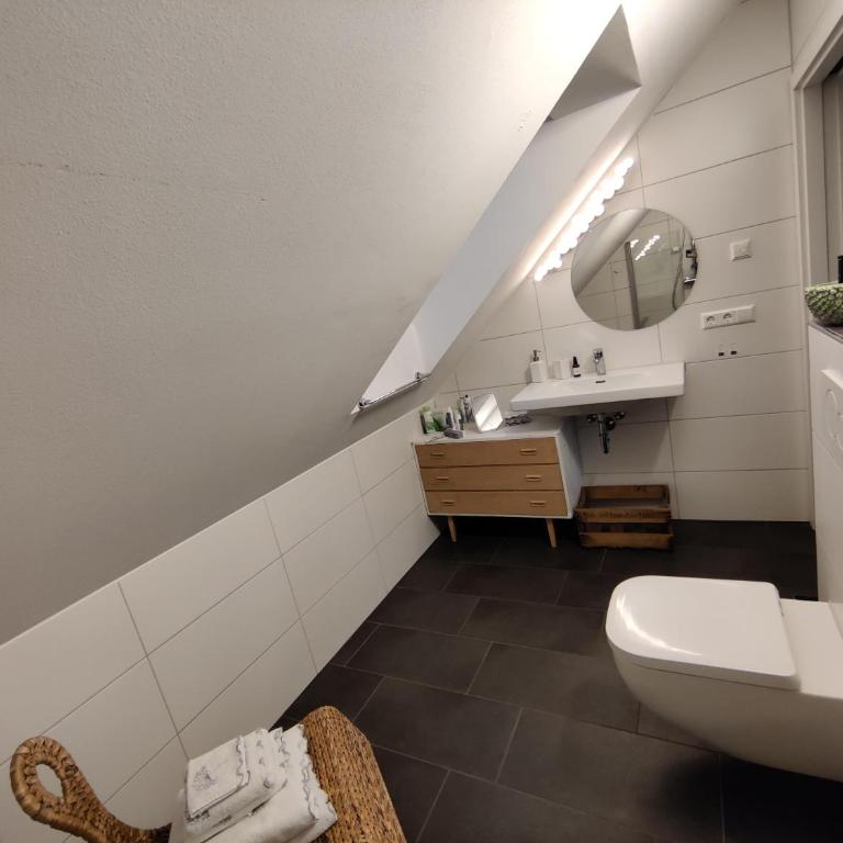 N13 Living - Apartment mit 1 Schlafzimmer und Badewanne - 17
