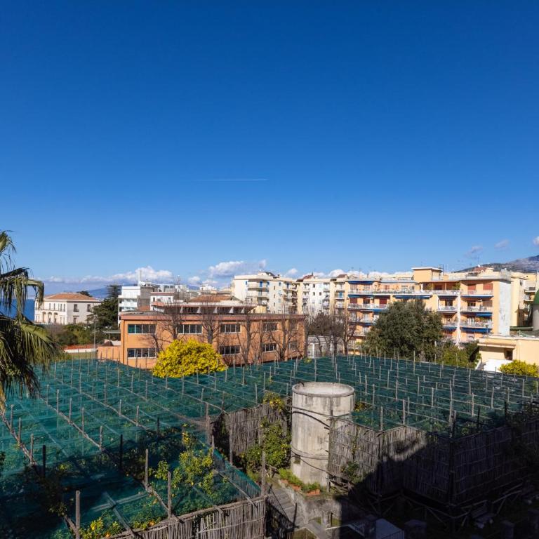 SorrentoVibes - Amazing Home with terrace & view Sorrento Center - Appartamento con 2 Camere da Letto - 39