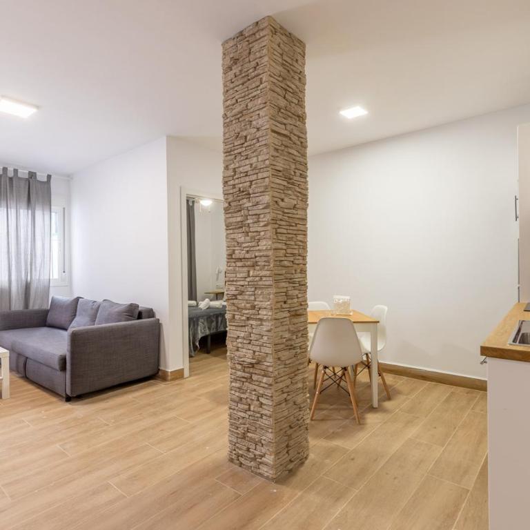 FUN BUILDING APARTMENTS by HOMEABOUT - Superior 1BR 1BT & Private Balcony - 20