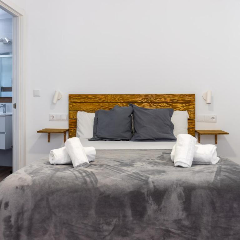 FUN BUILDING APARTMENTS by HOMEABOUT - Superior 1BR 1BT & Private Balcony - 6