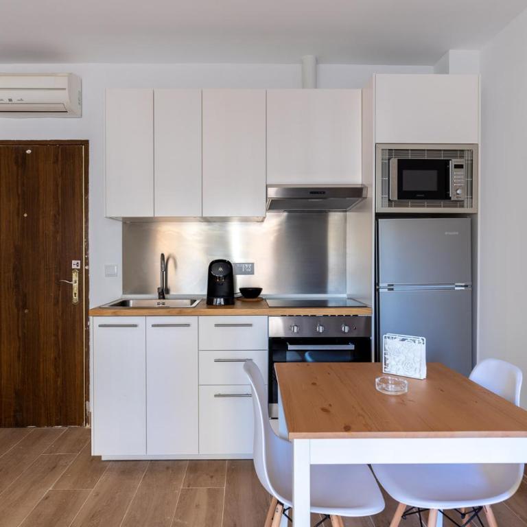 FUN BUILDING STUDIOS by HOMEABOUT - Loft - 2