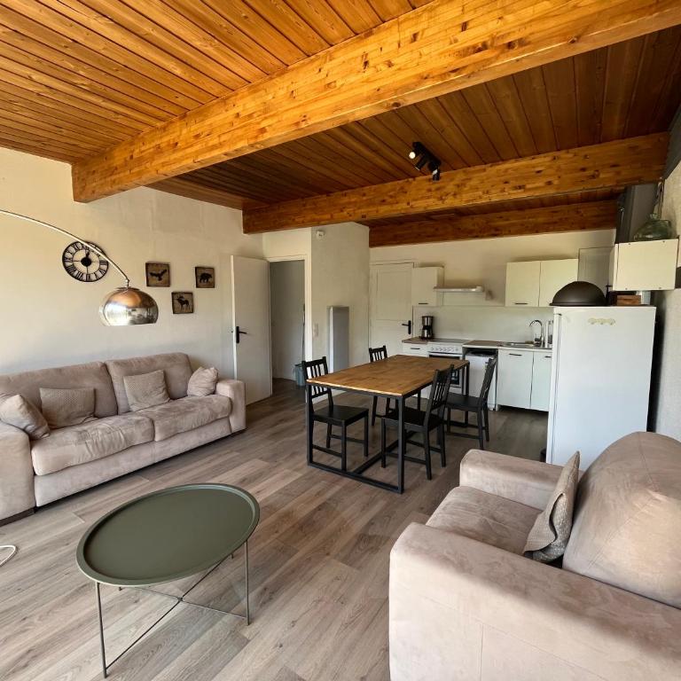Barcelonnette location avec jardin - One-Bedroom Apartment - 31