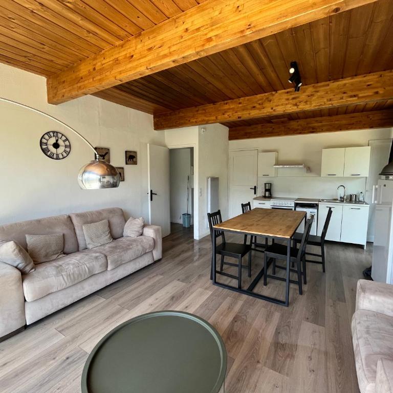 Barcelonnette location avec jardin - One-Bedroom Apartment - 2