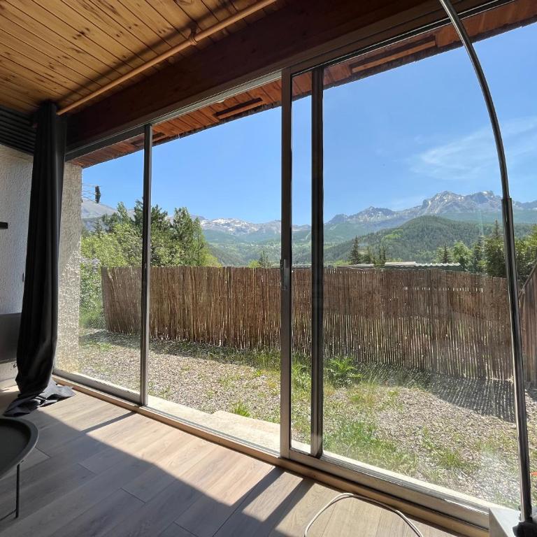 Barcelonnette location avec jardin - One-Bedroom Apartment - 32