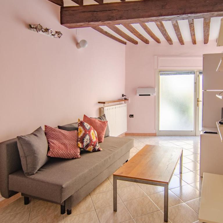 FuoriPorta Affitti Brevi - Inzani 8 - One-Bedroom Apartment - 1