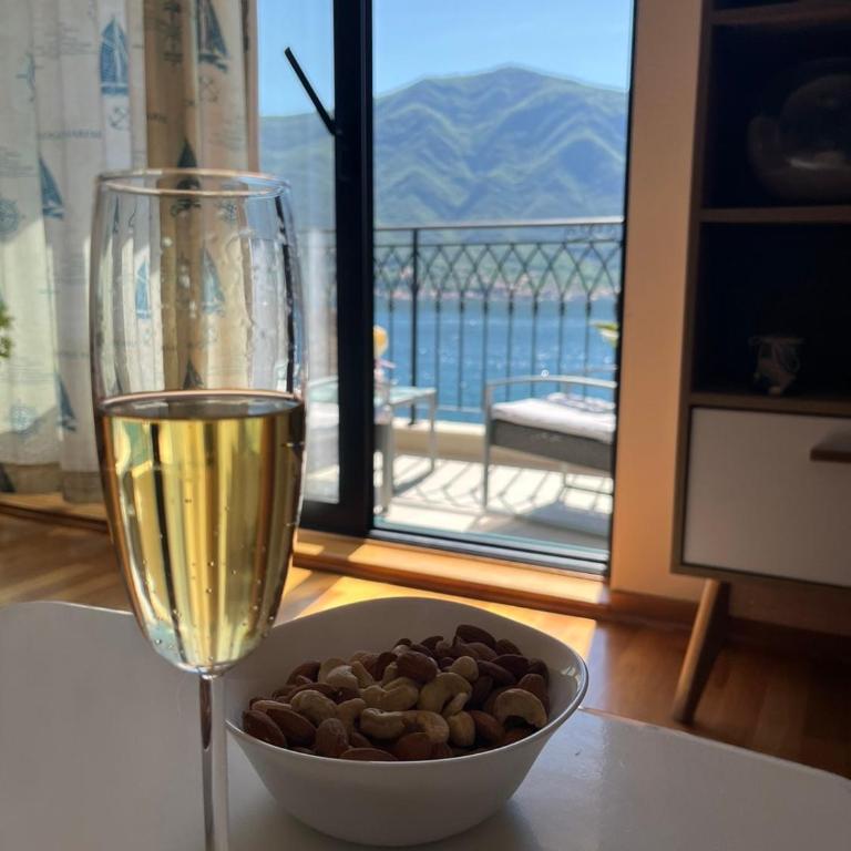 Lux Apartment, Astonishing View, 20m From Beach - One-Bedroom Apartment - 18