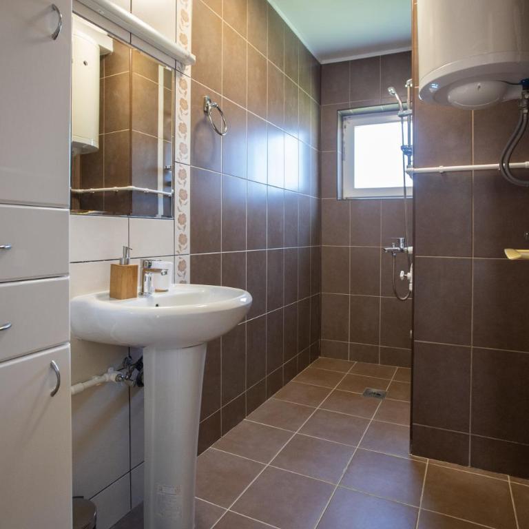 A Apartmani - Apartman sa 1 Spavaćom Sobom - 2