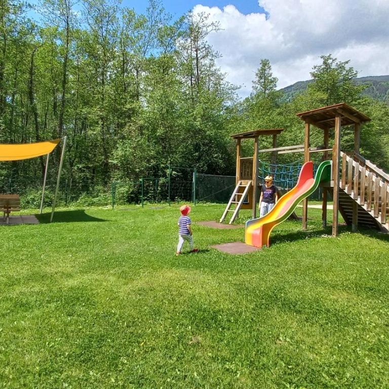 RUTH Haus KMB Seeblickappartement am Ossiacher See, Hallenbad, Skiarena Gerlitzen - Apartment mit 2 Schlafzimmern und Balkon - 33