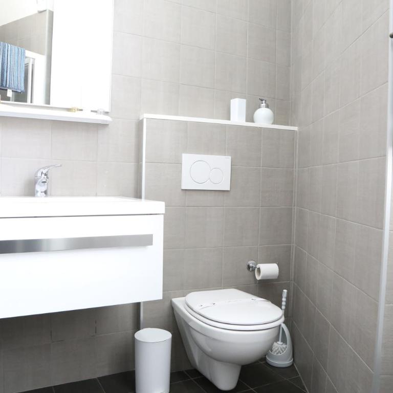 Palazzo Leonardo - Appartamento con 2 Camere da Letto - 1