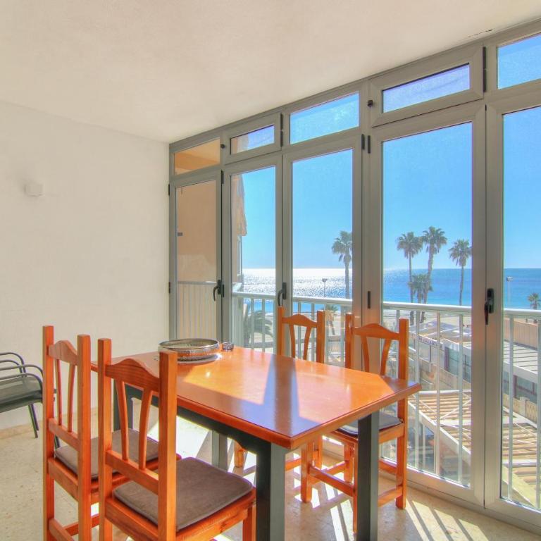 Apartamento en primera línea de playa - GRAN SOL - Apartamento de 2 dormitorios - 3