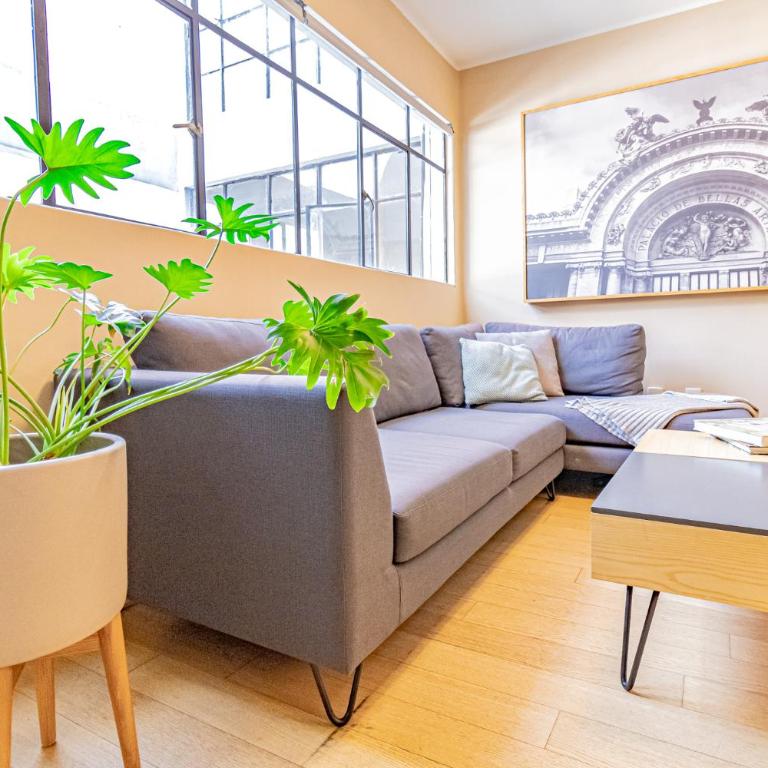 Mi Zona Lodging WTC - Two-Bedroom Apartment - 11
