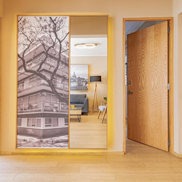 Mi Zona Lodging WTC - Two-Bedroom Apartment - 13