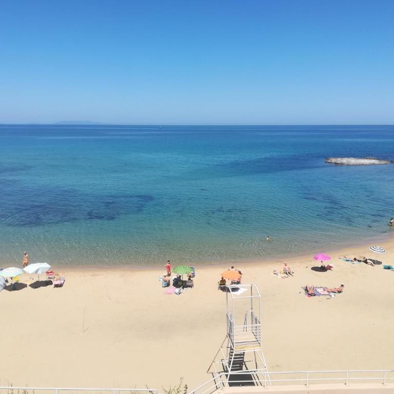 Grazioso attico vicino alla spiaggia e al centro - Apartamento Ático - 29